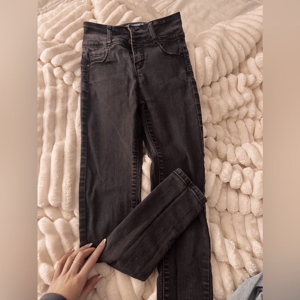 all black skinny jeans